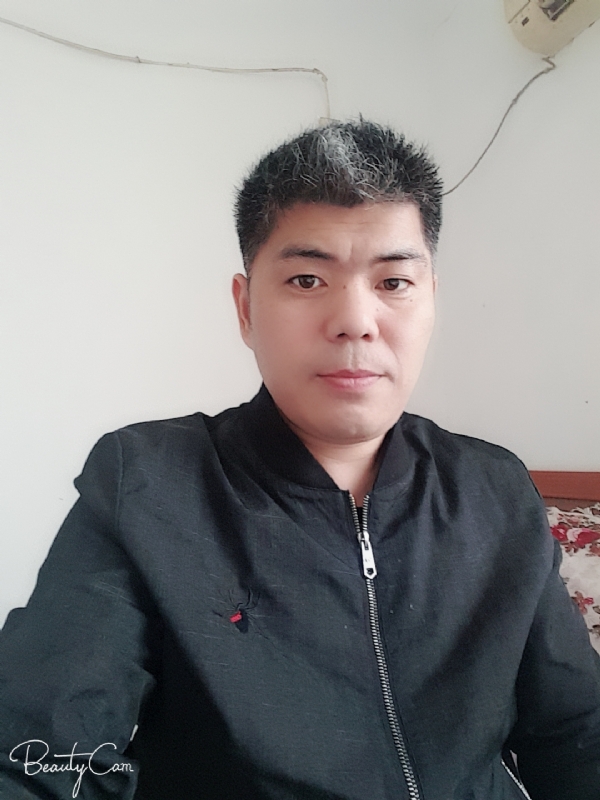 要真心寻找有缘人的第二张照片--阜阳相亲服务中心