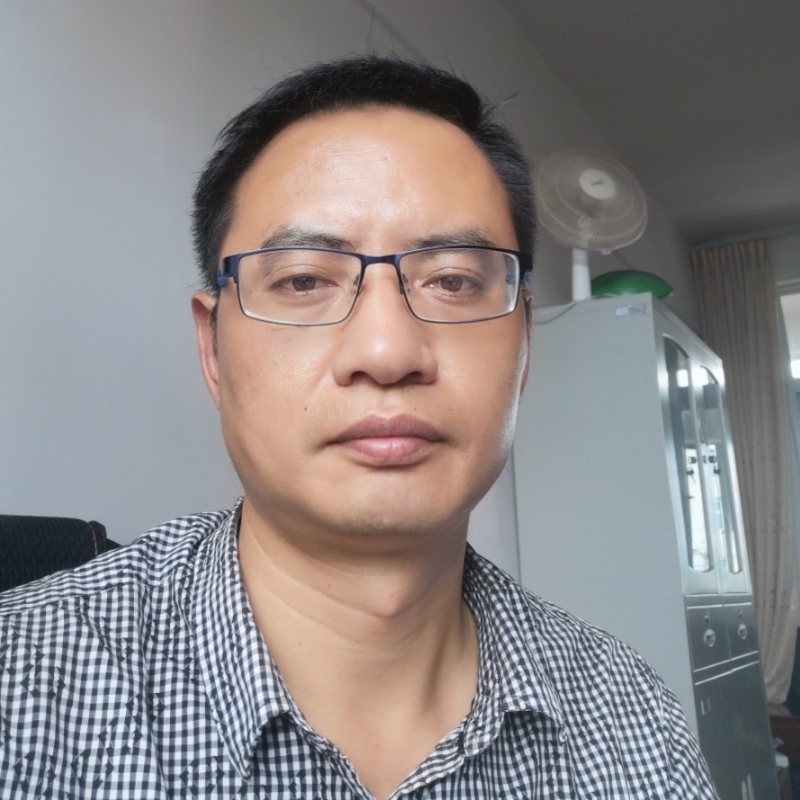 深情久伴的第一张照片--阜阳相亲服务中心