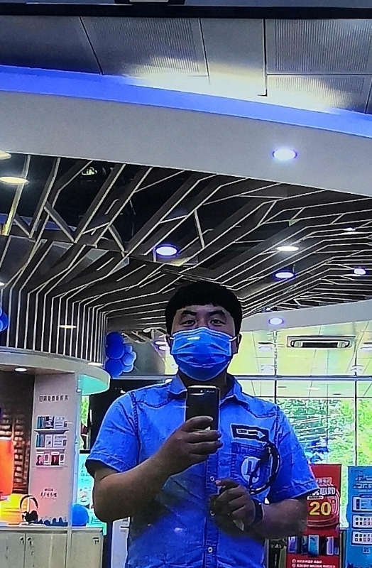 小蜜蜂的第一张照片--阜阳相亲服务中心