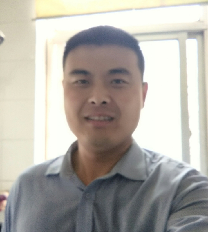 李伟的第一张照片--阜阳相亲服务中心