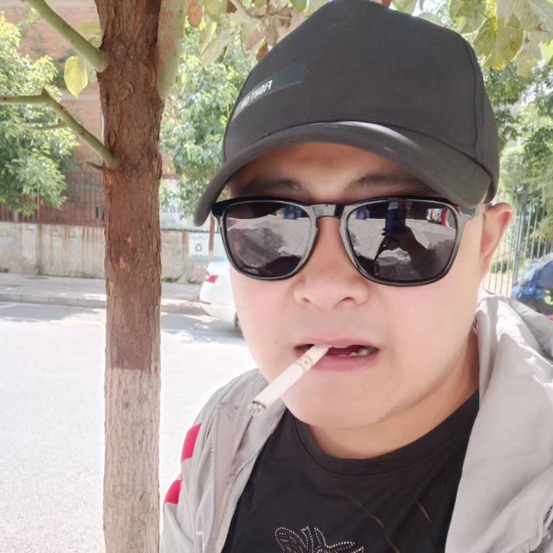 瞄小七的第一张照片--阜阳相亲服务中心