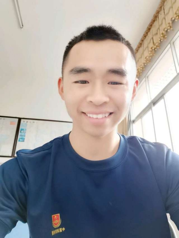 超超的第一张照片--阜阳相亲服务中心