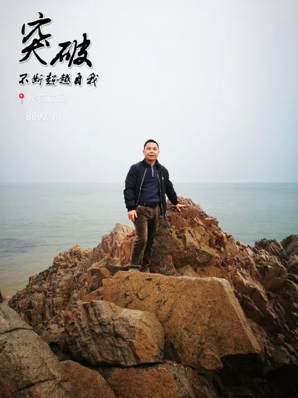 h_j的第一张照片--阜阳相亲服务中心