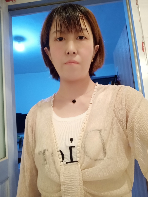 芬儿的第一张照片--阜阳相亲服务中心