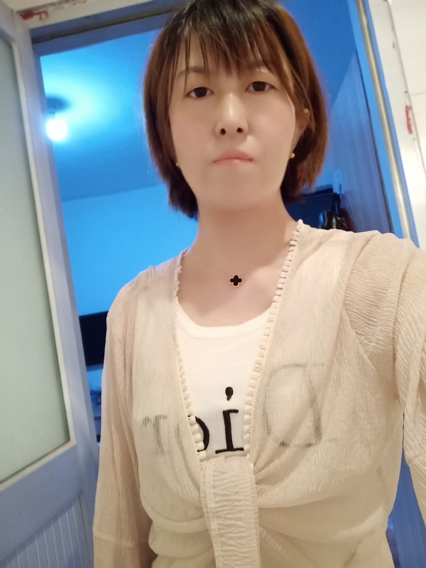 芬儿的第四张照片--阜阳相亲服务中心