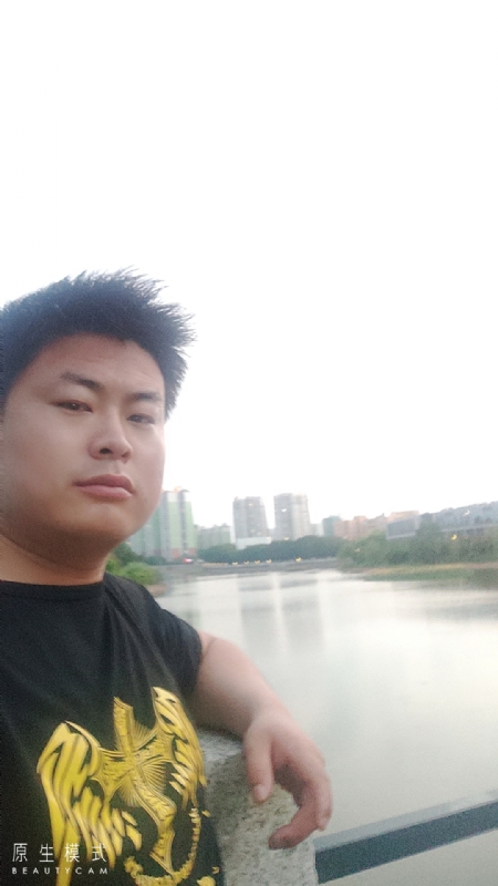 小海的第二张照片--阜阳相亲服务中心