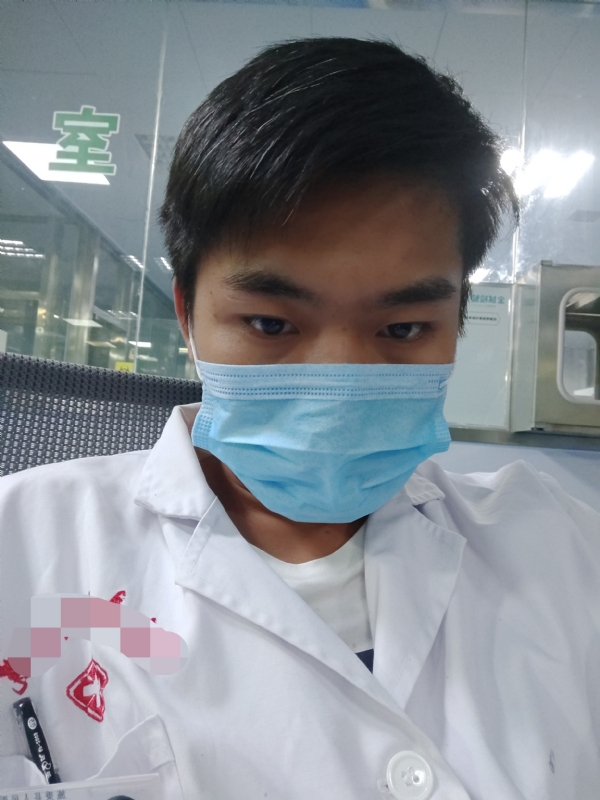 鬼卿的第一张照片--阜阳相亲服务中心