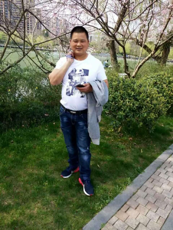 纯爷们的第二张照片--阜阳相亲服务中心