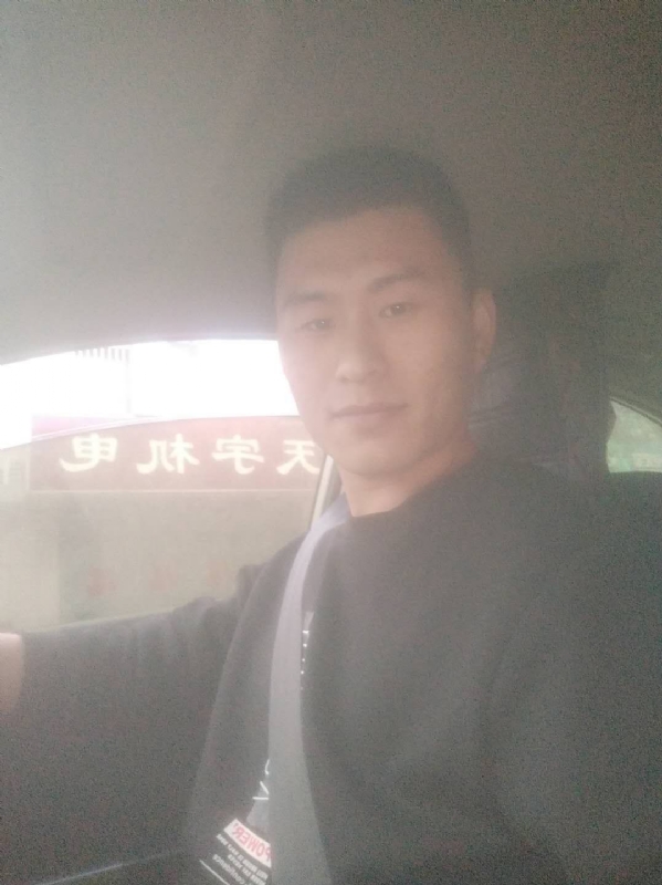 老鼠爱上猫的第一张照片--阜阳相亲服务中心