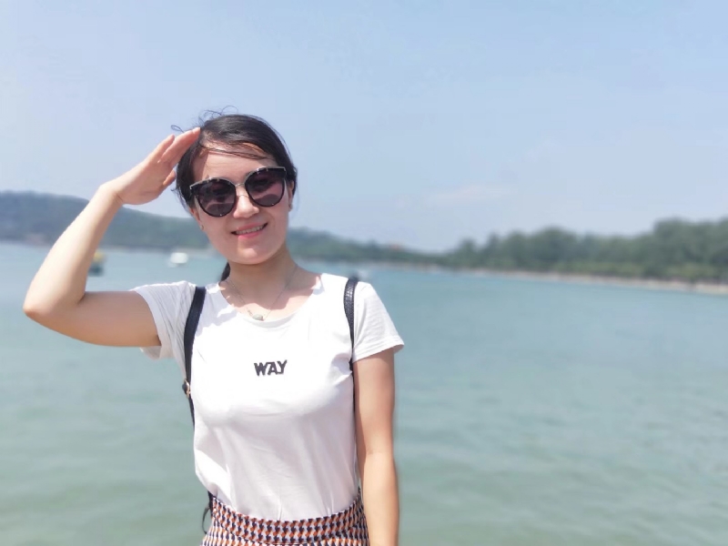 英子的第一张照片--阜阳相亲服务中心