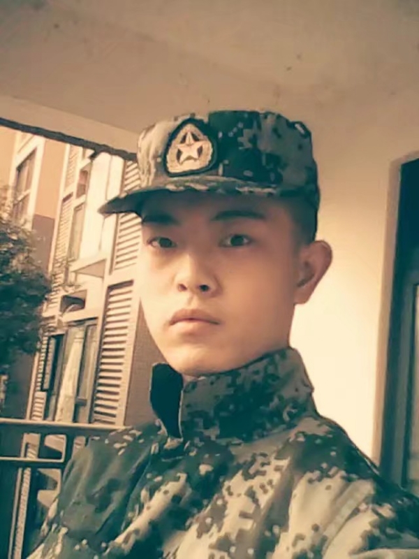 深情留给意中人aaaa的第一张照片--阜阳相亲服务中心