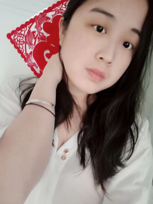 百合的第一张照片--阜阳相亲服务中心