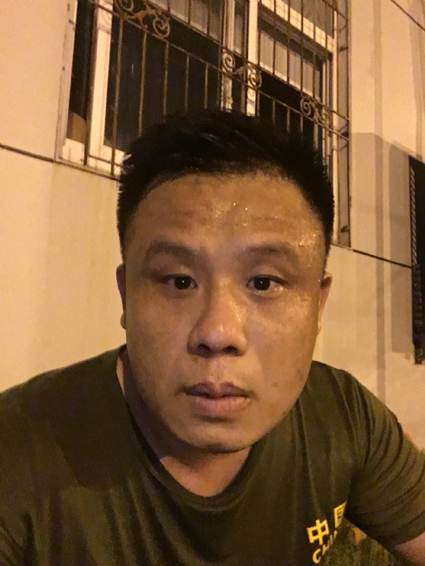 James2020的第一张照片--阜阳相亲服务中心