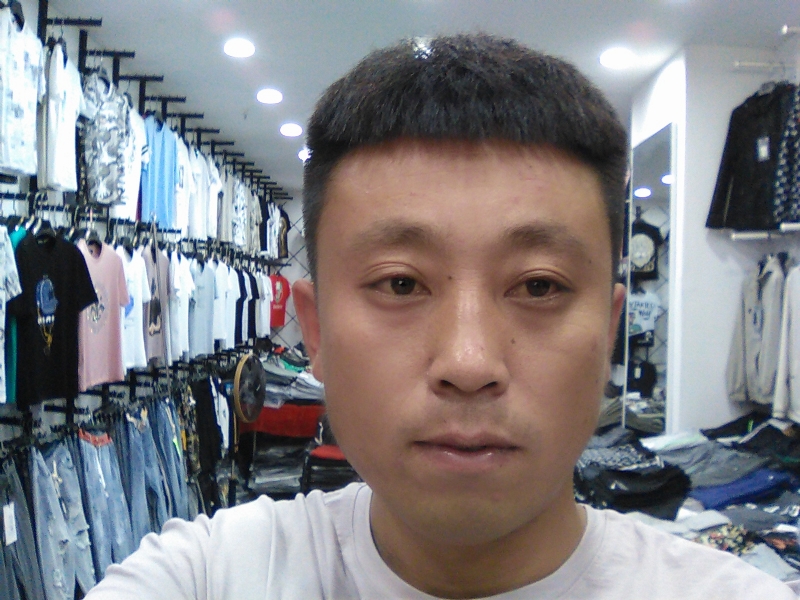 冰冷的心的第二张照片--阜阳相亲服务中心