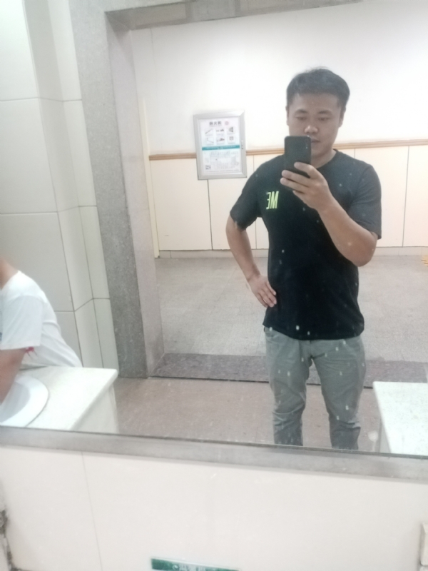 随遇而安的第一张照片--阜阳相亲服务中心