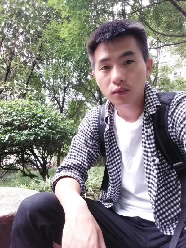 小杨的第一张照片--阜阳相亲服务中心