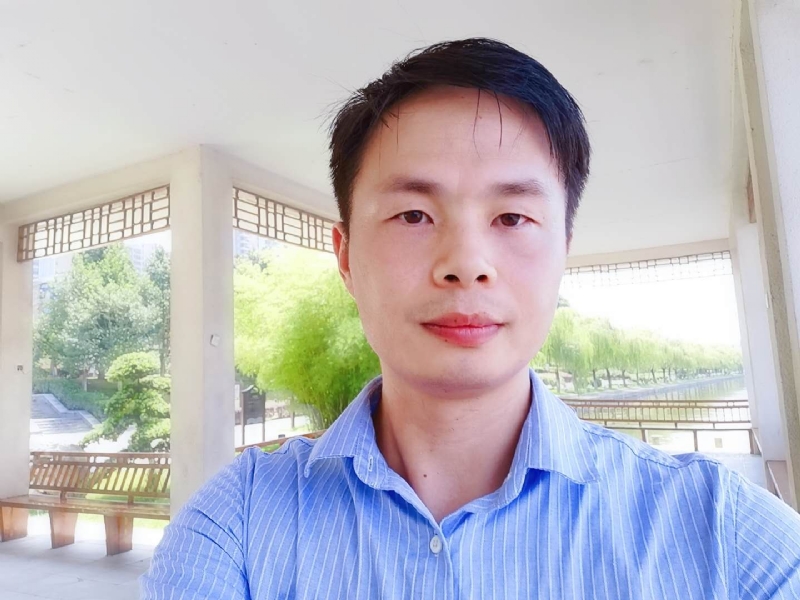 小艾同学的第一张照片--阜阳相亲服务中心