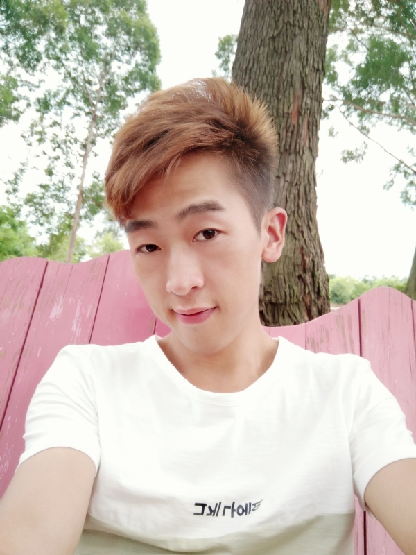 一觉睡到小时候的第二张照片--阜阳相亲服务中心