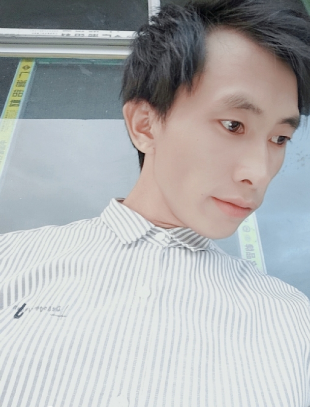 寻找下一个路口的第一张照片--阜阳相亲服务中心