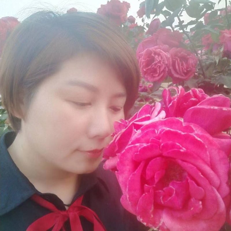 潇潇雨歌的第一张照片--阜阳相亲服务中心