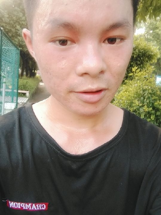 楠呐的第二张照片--阜阳相亲服务中心