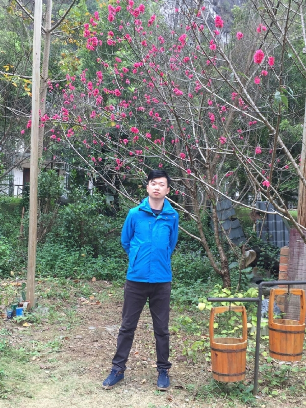 金生水起的第一张照片--阜阳相亲服务中心