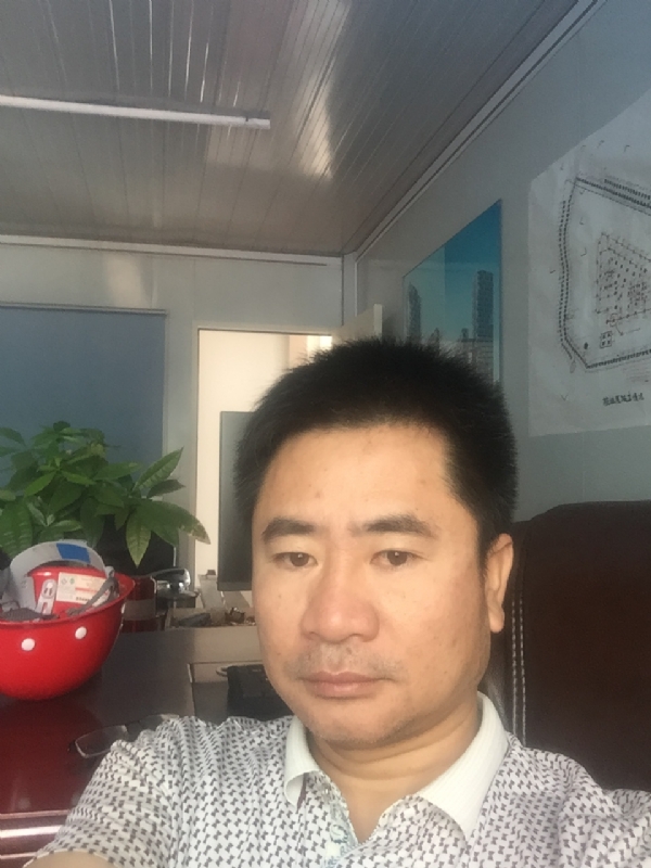 一步之遥的第一张照片--阜阳相亲服务中心