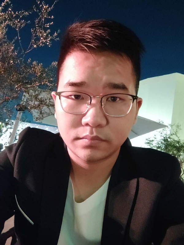 在路上的第一张照片--阜阳相亲服务中心