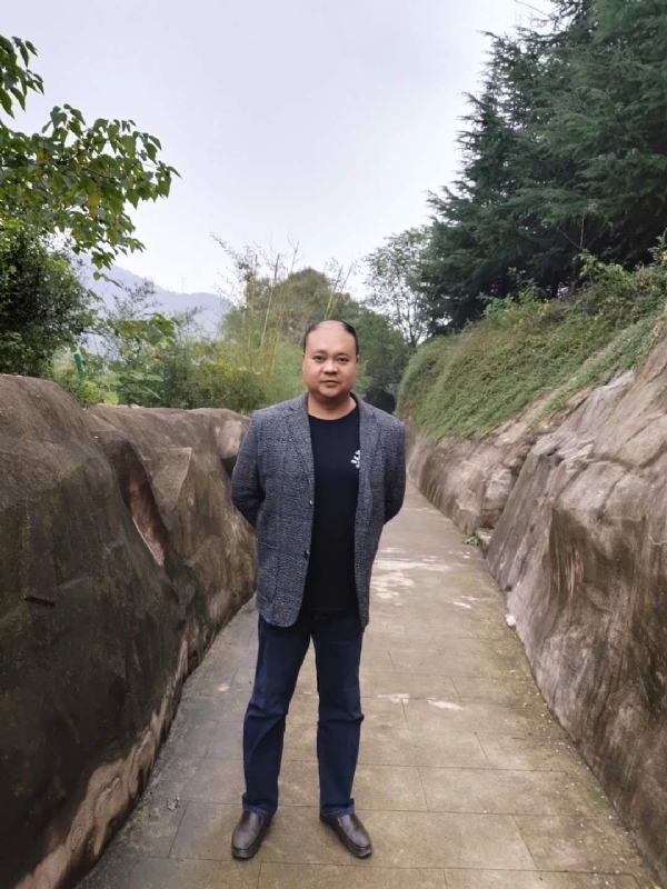 玉竹的第三张照片--阜阳相亲服务中心