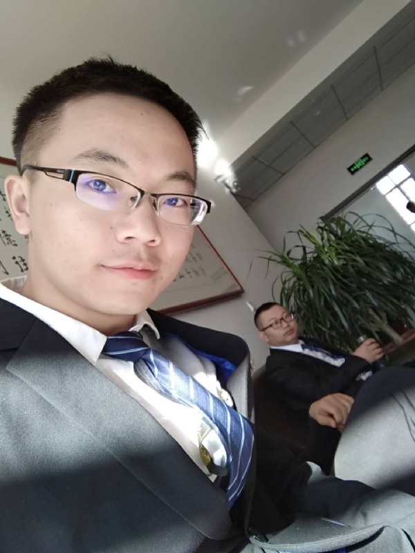 94ever的第一张照片--阜阳相亲服务中心