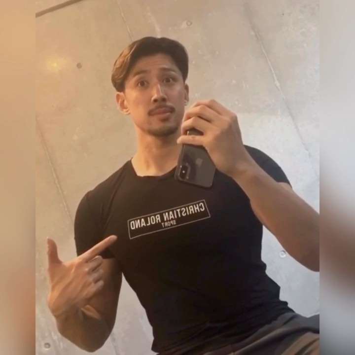 迎风而上的第一张照片--阜阳相亲服务中心