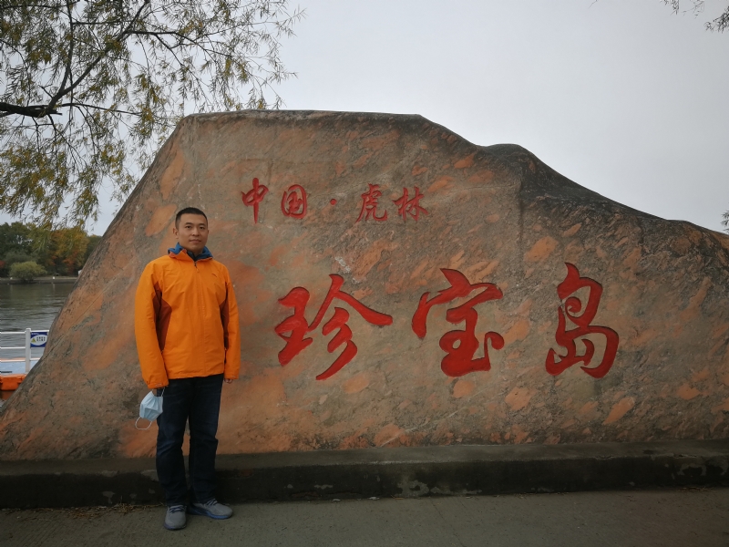 为你而来的第一张照片--阜阳相亲服务中心