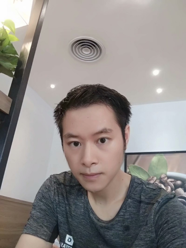 期待缘分的第二张照片--阜阳相亲服务中心