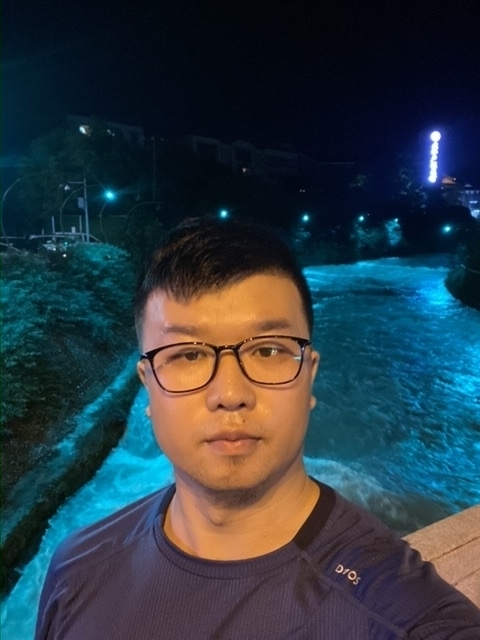 你在哪里的第一张照片--阜阳相亲服务中心