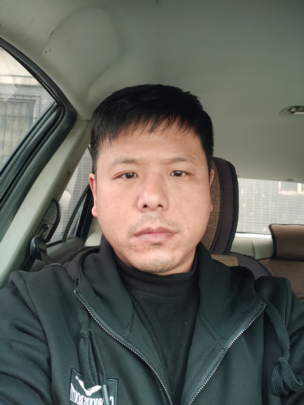 田立城的第一张照片--阜阳相亲服务中心