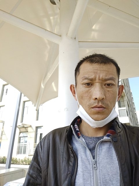 孤狼的第一张照片--阜阳相亲服务中心