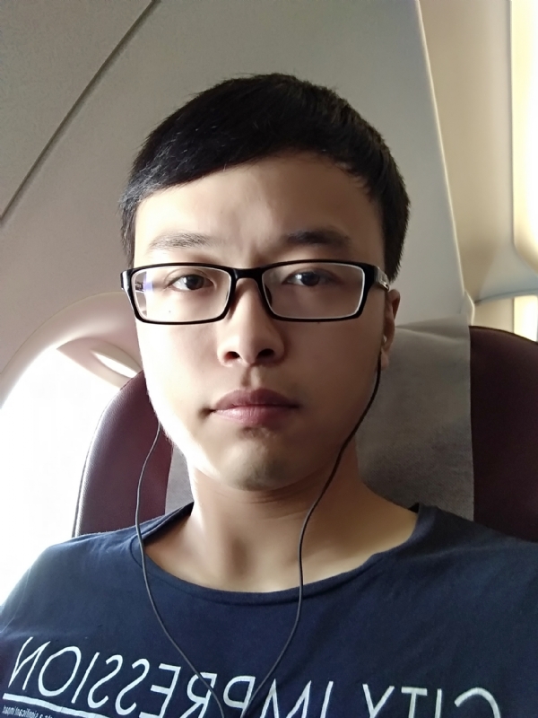 在水一方的第一张照片--阜阳相亲服务中心