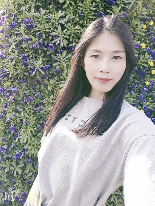 妍妍的第一张照片--阜阳相亲服务中心