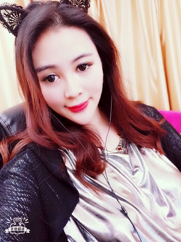 花开花落的第一张照片--阜阳相亲服务中心