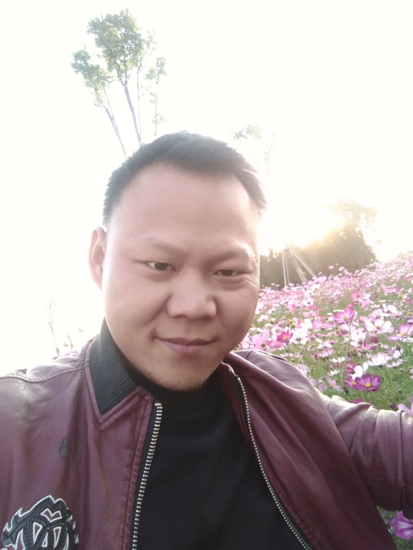 永远的永远的第一张照片--阜阳相亲服务中心