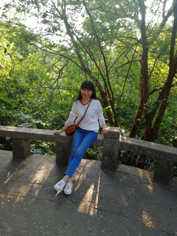 夏陌的第一张照片--阜阳相亲服务中心