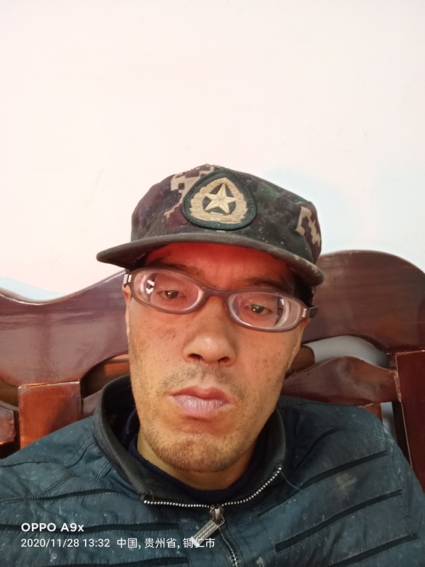 等待有缘人的第四张照片--阜阳相亲服务中心