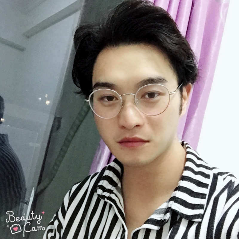 四月的第二张照片--阜阳相亲服务中心