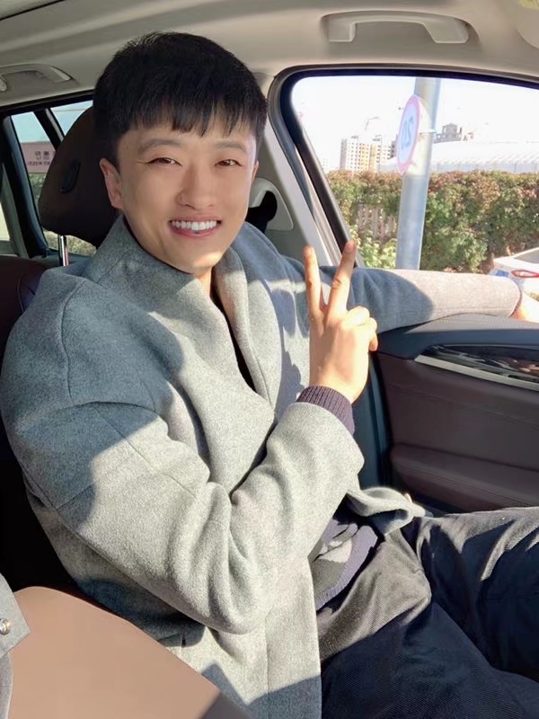 炫甫的第一张照片--阜阳相亲服务中心