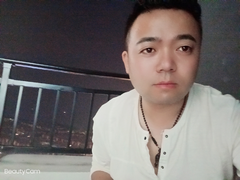 可么嗯哼的第二张照片--阜阳相亲服务中心