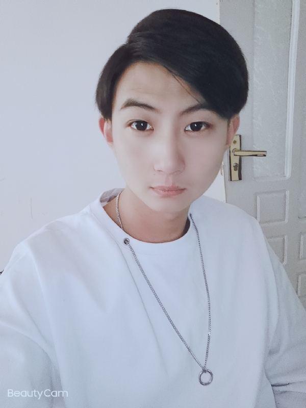 漠然的第三张照片--阜阳相亲服务中心