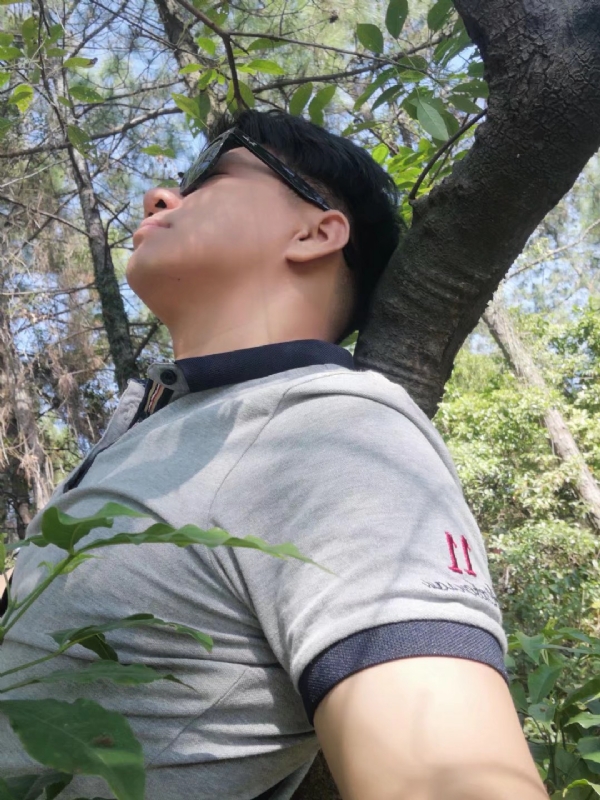 新丁的第一张照片--阜阳相亲服务中心