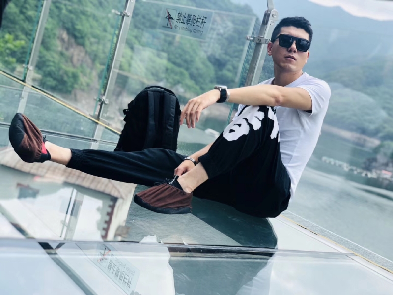 庄周梦蝶的第一张照片--阜阳相亲服务中心