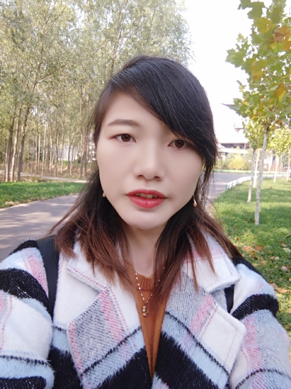 hely的第一张照片--阜阳相亲服务中心