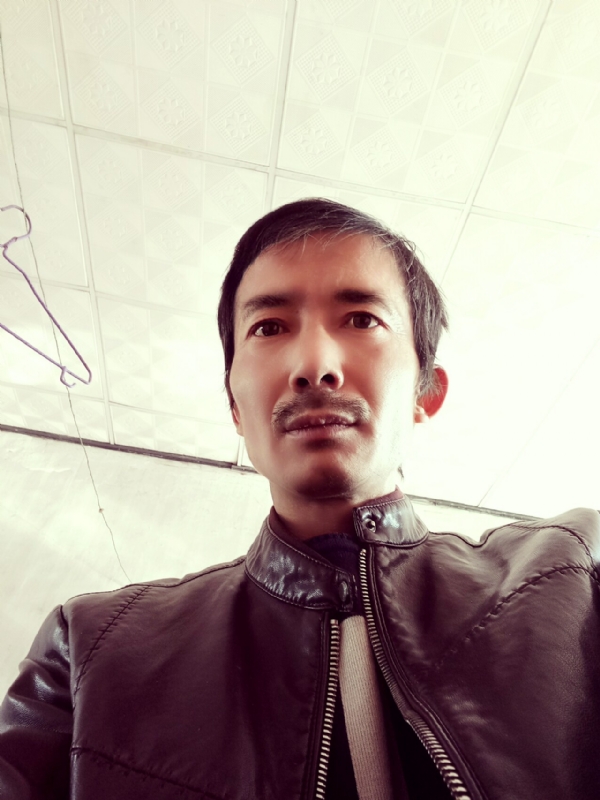 好久好久的第四张照片--阜阳相亲服务中心